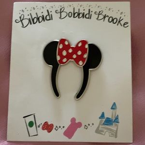 Bibbidi Bobbidi Brooke Minnie Pin